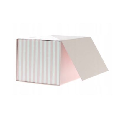 Pudełko prezentowe dekoracyjne na magnes 180x130x110 mm