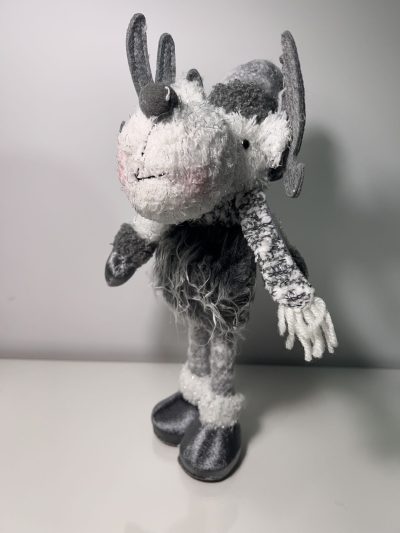 Renifer - Figurka na  Boże Narodzenie - obrazek 2